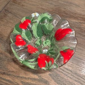 Sydenstricker Glass Berry Bowl